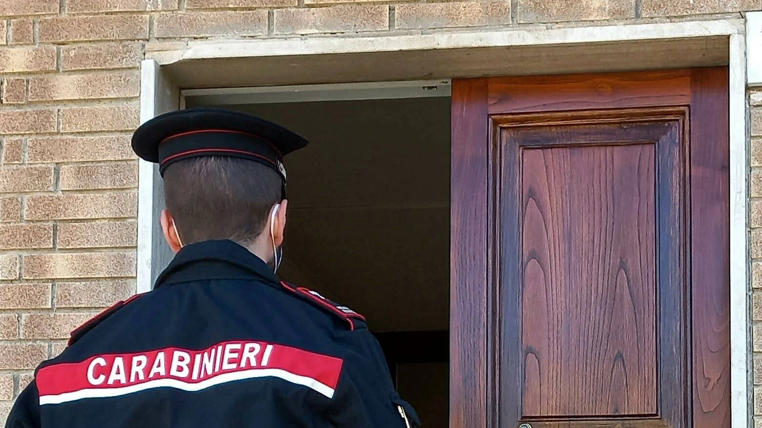 Carabinieri in una foto di repertorio Carabinieri in una foto di repertorio