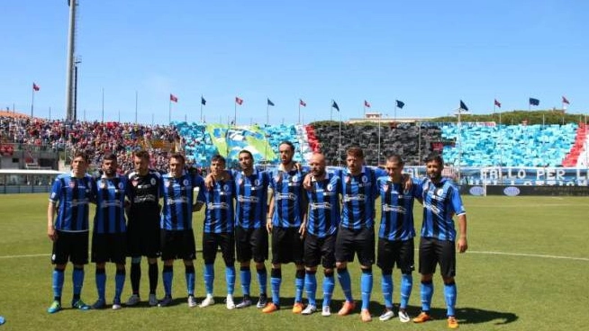 La formazione che sconfisse 3-0 il Pordenone nel 2016