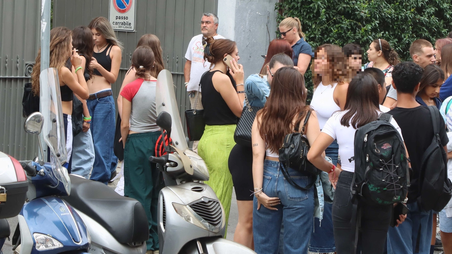 Riparte la scuola Riparte la scuola
