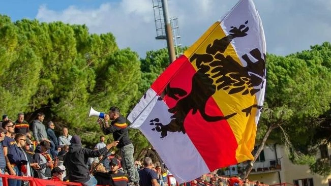 Il cuore dei tifosi giallorossi. Campagna di solidarietà in favore degli alluvionati Il cuore dei tifosi giallorossi. Campagna di solidarietà in favore degli alluvionati
