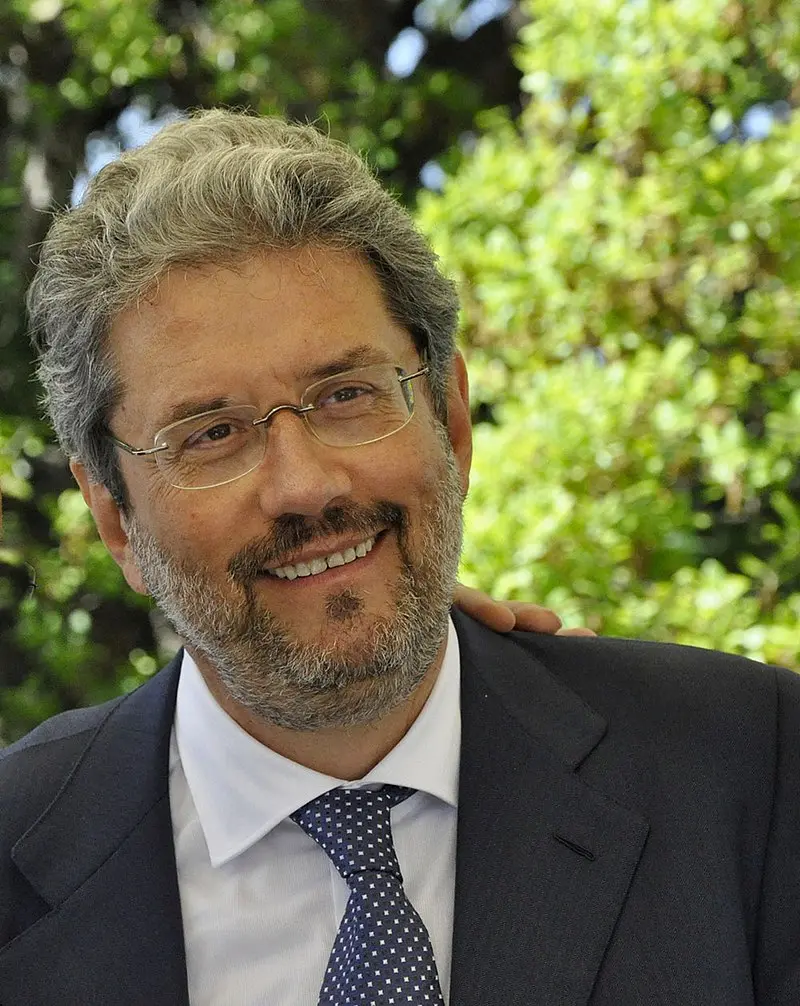 Addio a Carlo Macchitella, storico dirigente Rai e produttore