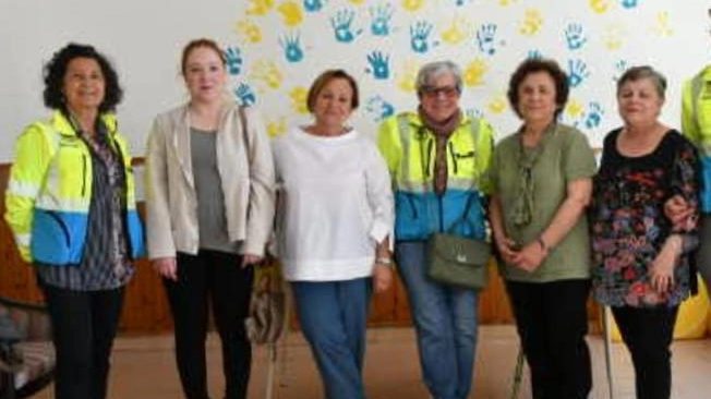 Tutti a lezione dalla Misericordia Gli ex docenti tornano a insegnare "Nessun bimbo deve restare indietro" Tutti a lezione dalla Misericordia Gli ex docenti tornano a insegnare "Nessun bimbo deve restare indietro"