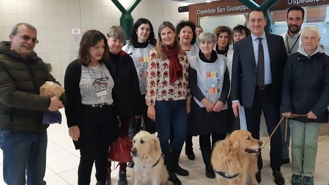 In reparto saranno presenti i coadiutori della Scuola Nazionale cani guida per ciechi In reparto saranno presenti i coadiutori della Scuola Nazionale cani guida per ciechi