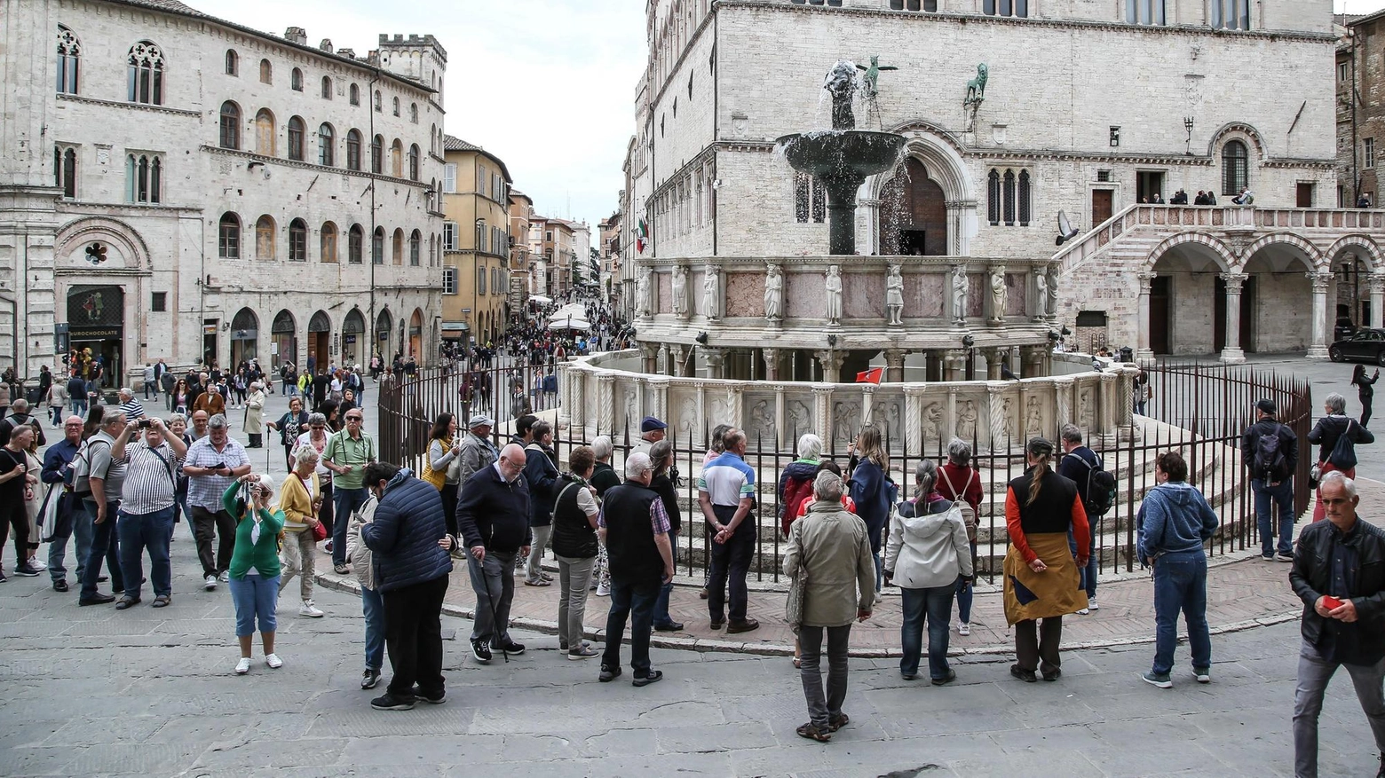 Segnaletica turistica in centro. L’appalto a due ditte perugine Segnaletica turistica in centro. L’appalto a due ditte perugine