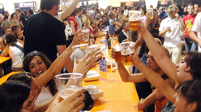 Il Comune blinda la Festa della birra "Crediamo nelle date programmate Ha potenzialità per allungare l’estate" Il Comune blinda la Festa della birra "Crediamo nelle date programmate Ha potenzialità per allungare l’estate"