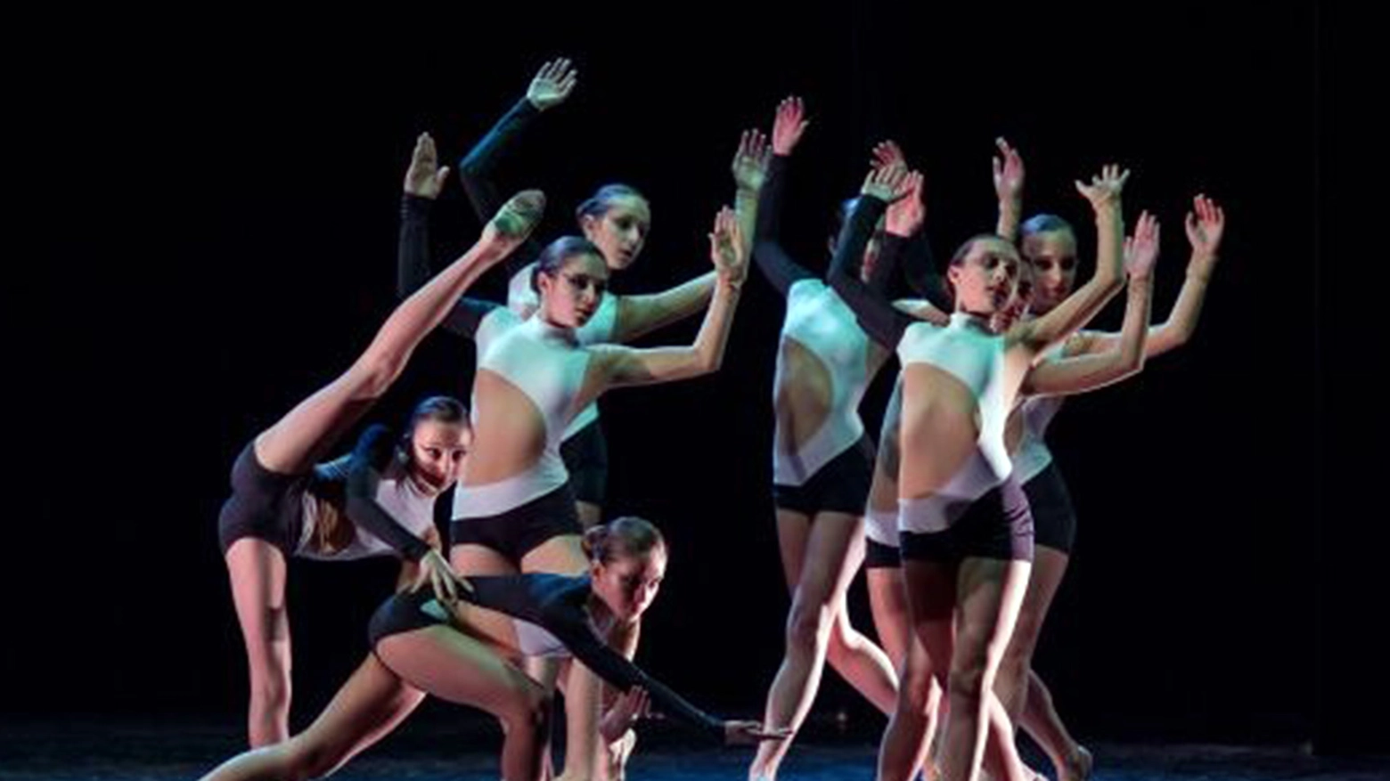 Progetti per la Danza - CaNoNi InVeRsI Progetti per la Danza - CaNoNi InVeRsI