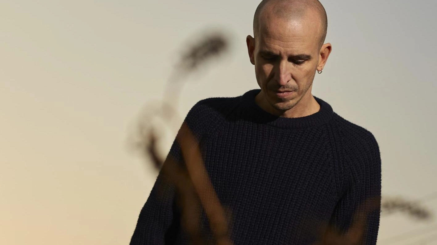 Giovanni Truppi a Il Garibaldi: il nuovo album e il teatro d’ombre