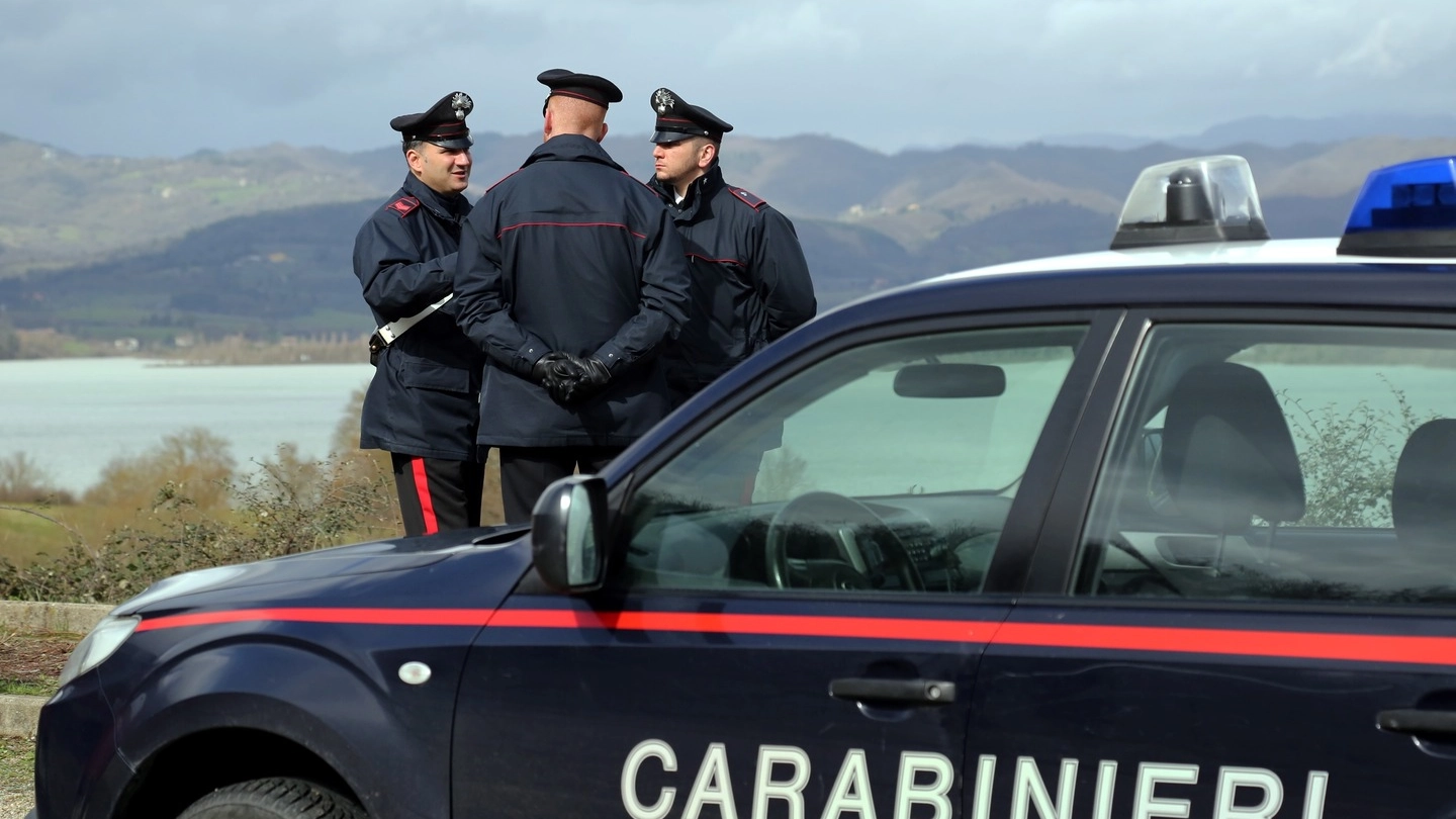 I carabinieri al lago di Bilancino