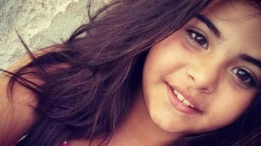 Antonella Sicomero, 10 anni, di Palermo: trovata soffocata in casa dopo una sfida social