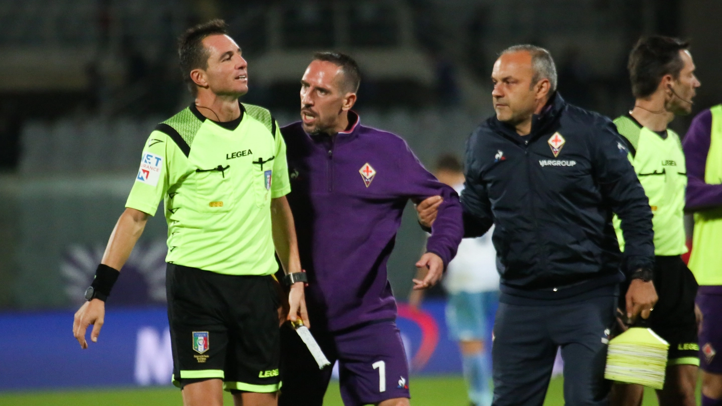 Ribery nel finale di Fiorentina-Lazio (foto Germogli)