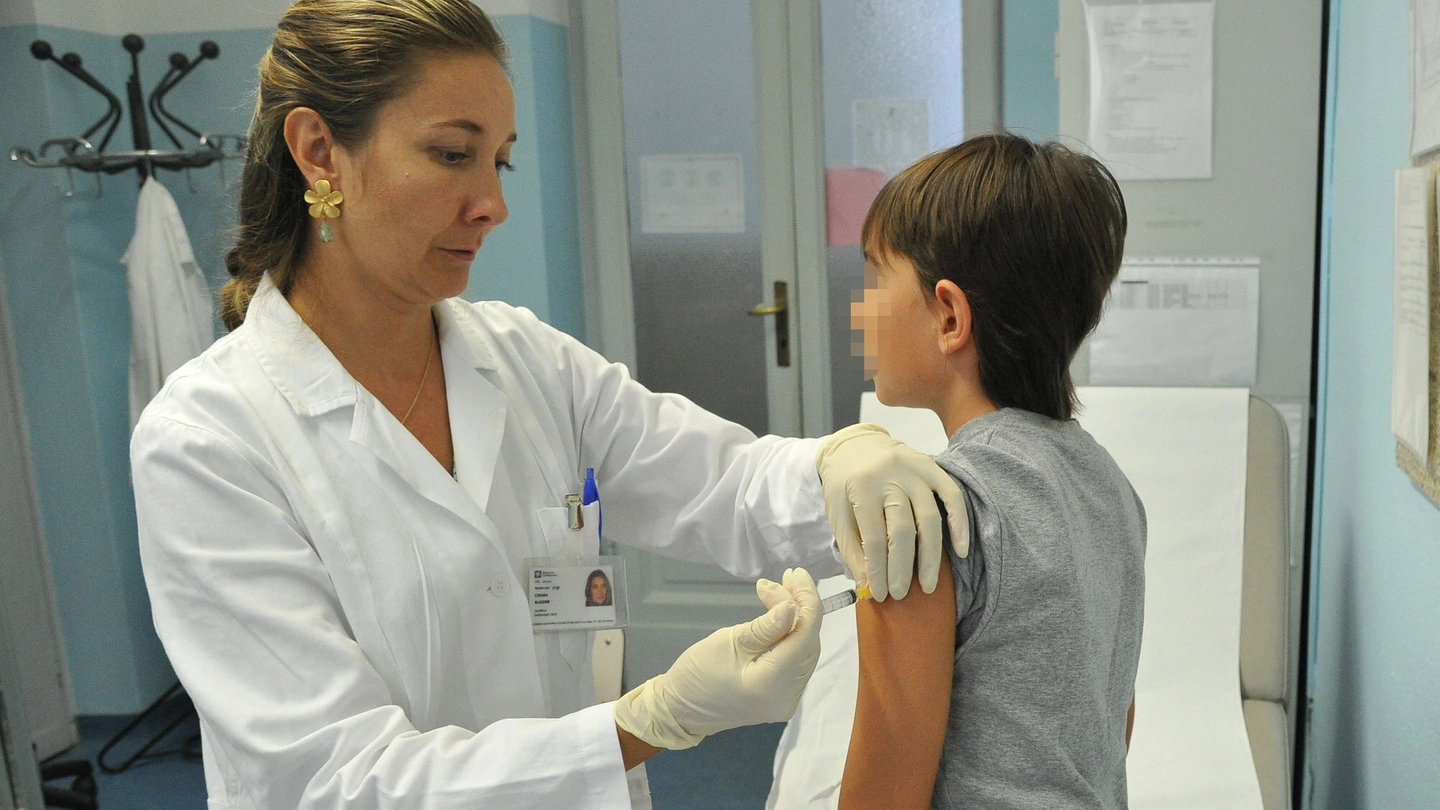 La legge Lorenzin prevede che a partire dall’11 marzo 2019 le famiglie degli alunni non vaccinati siano sanzionate (repertorio)