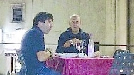 Perugia: Morettini e Papalini a cena sulle scalette del Duomo lo scorso  8 agosto 
