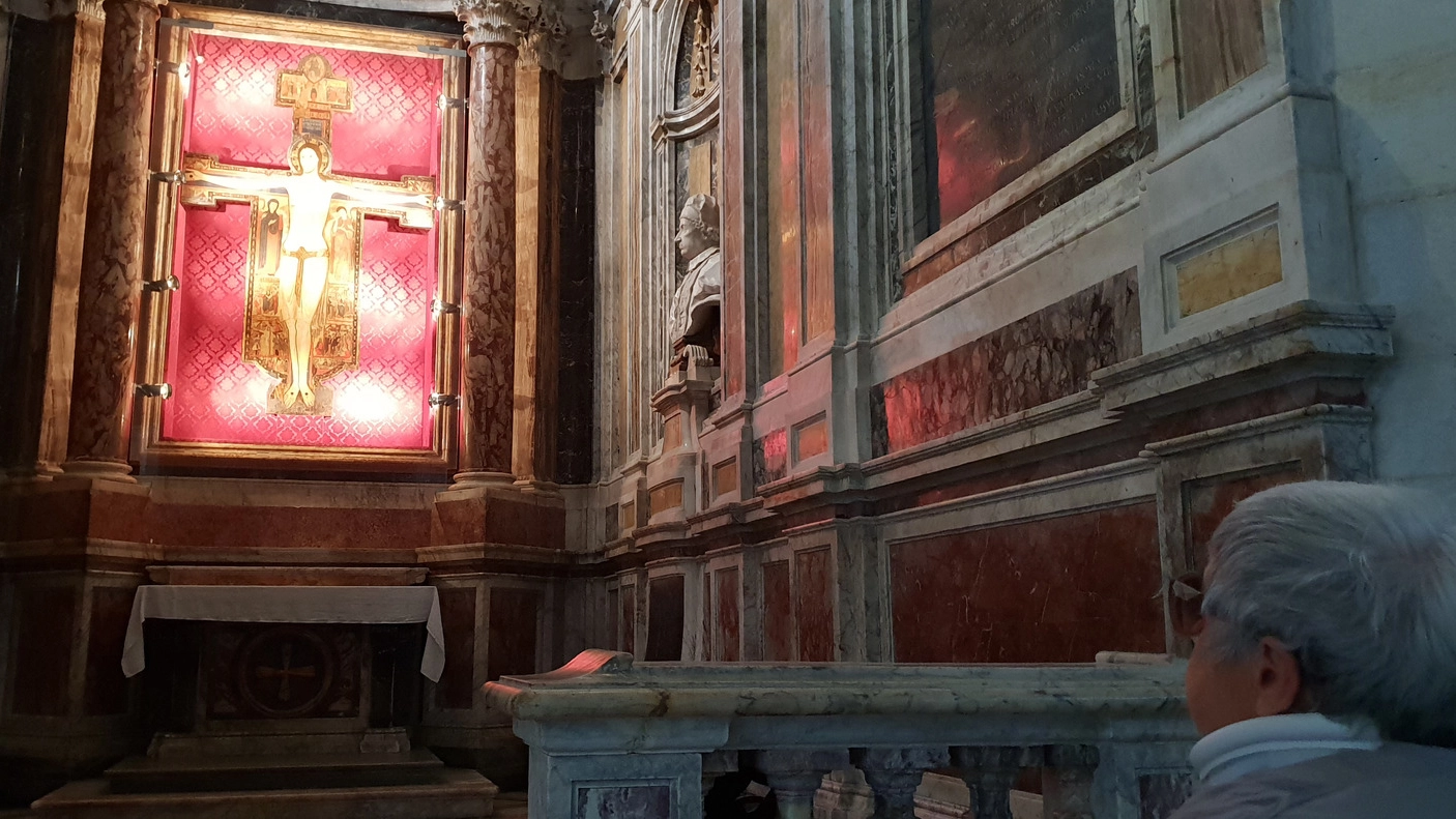 Crocifisso di Mastro Guglielmo nella Cattedrale di Sarzana