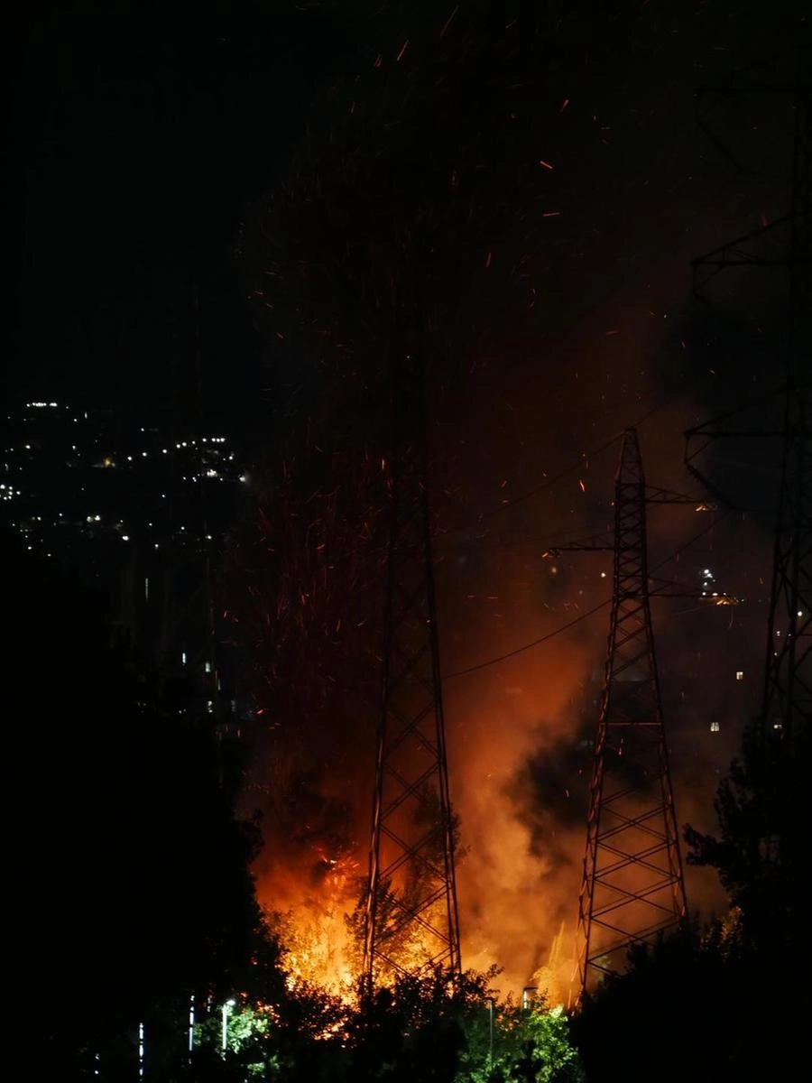 immagine di sfondo 4