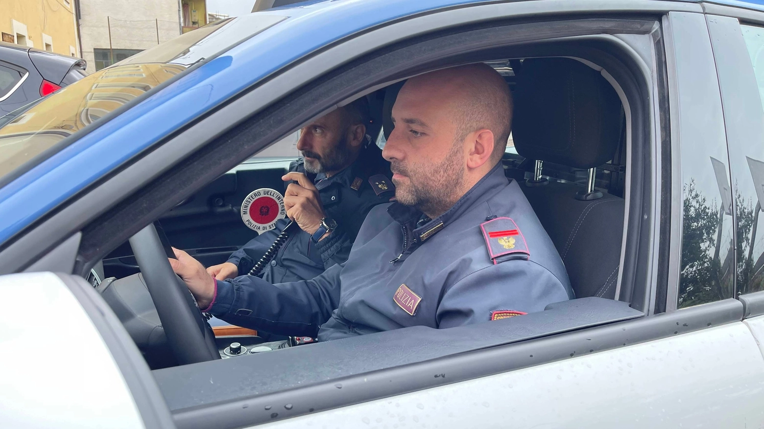 Polizia (foto di repertorio) Polizia (foto di repertorio)
