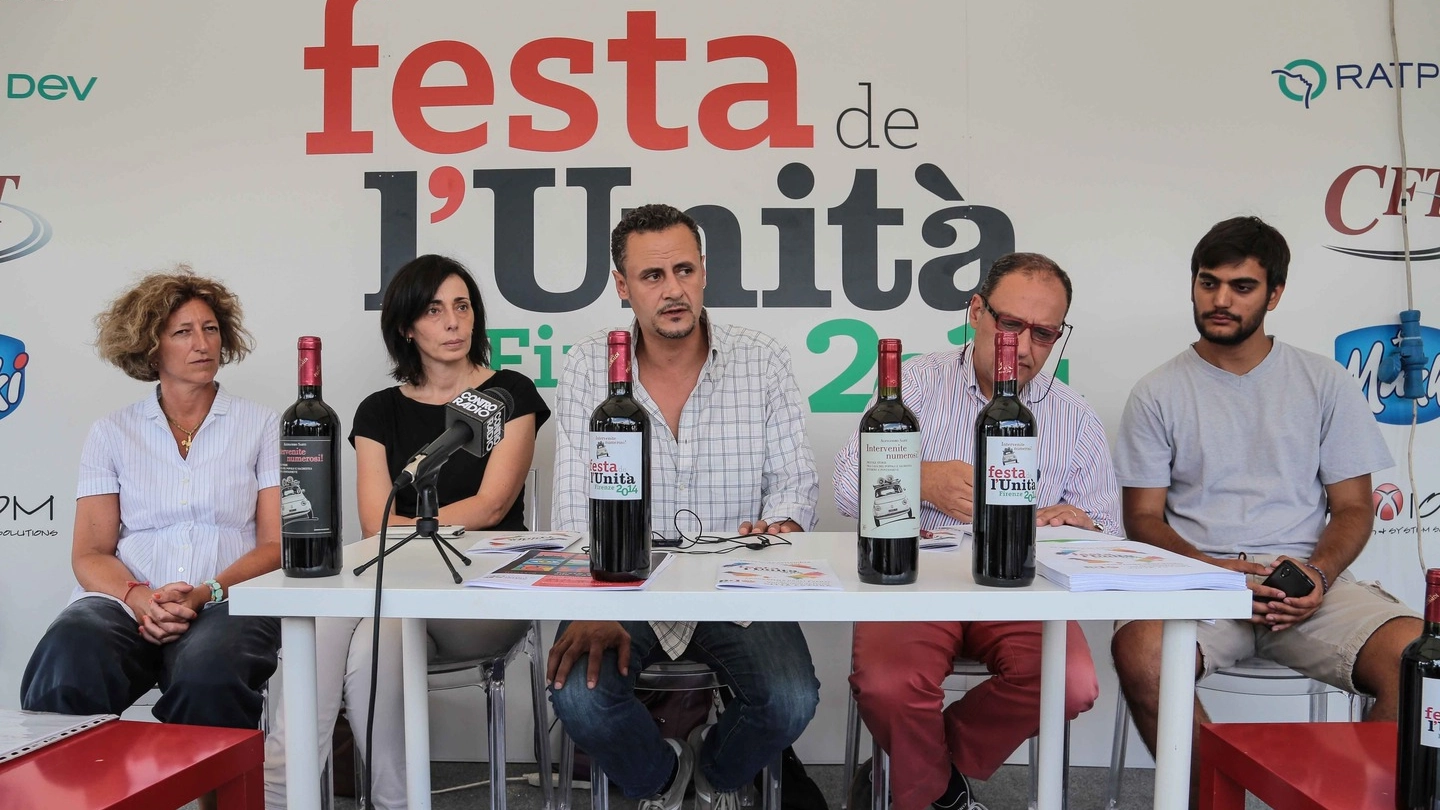 La presentazione della Festa de L'Unità con Fabio Incatasciato e l'ass. Gianassi  (New Press Photo)