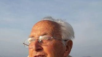 Addio a Valerio del ristorante Ianett "Marinese doc e amante del calcio Uomo di destra nella Piaggio a Pisa" Addio a Valerio del ristorante Ianett "Marinese doc e amante del calcio Uomo di destra nella Piaggio a Pisa"
