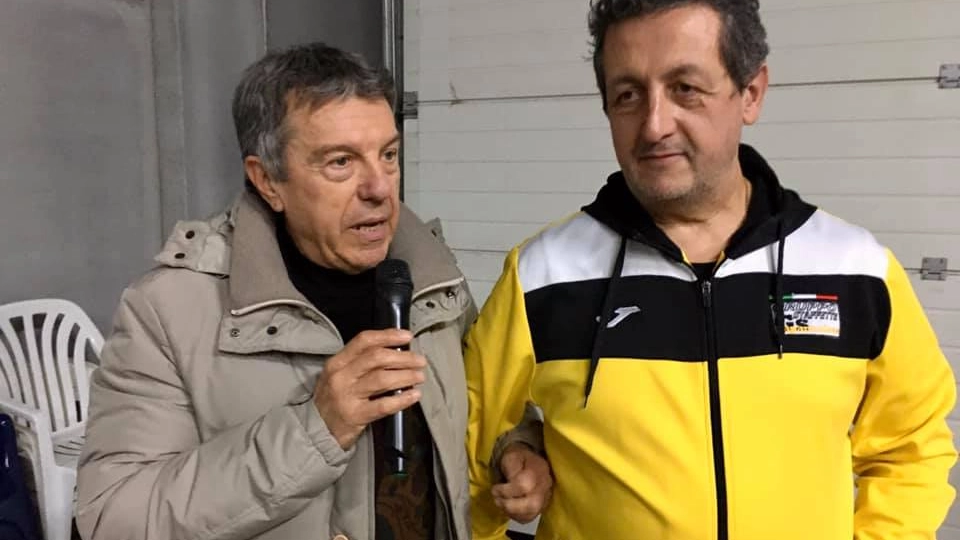 Il presidente del Comitato Toscana di ciclismo Giacomo Bacci a sx e Stefano Casalini