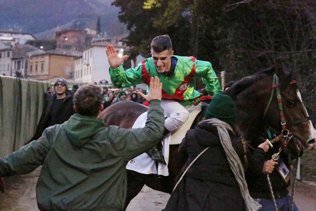 immagine di sfondo 12