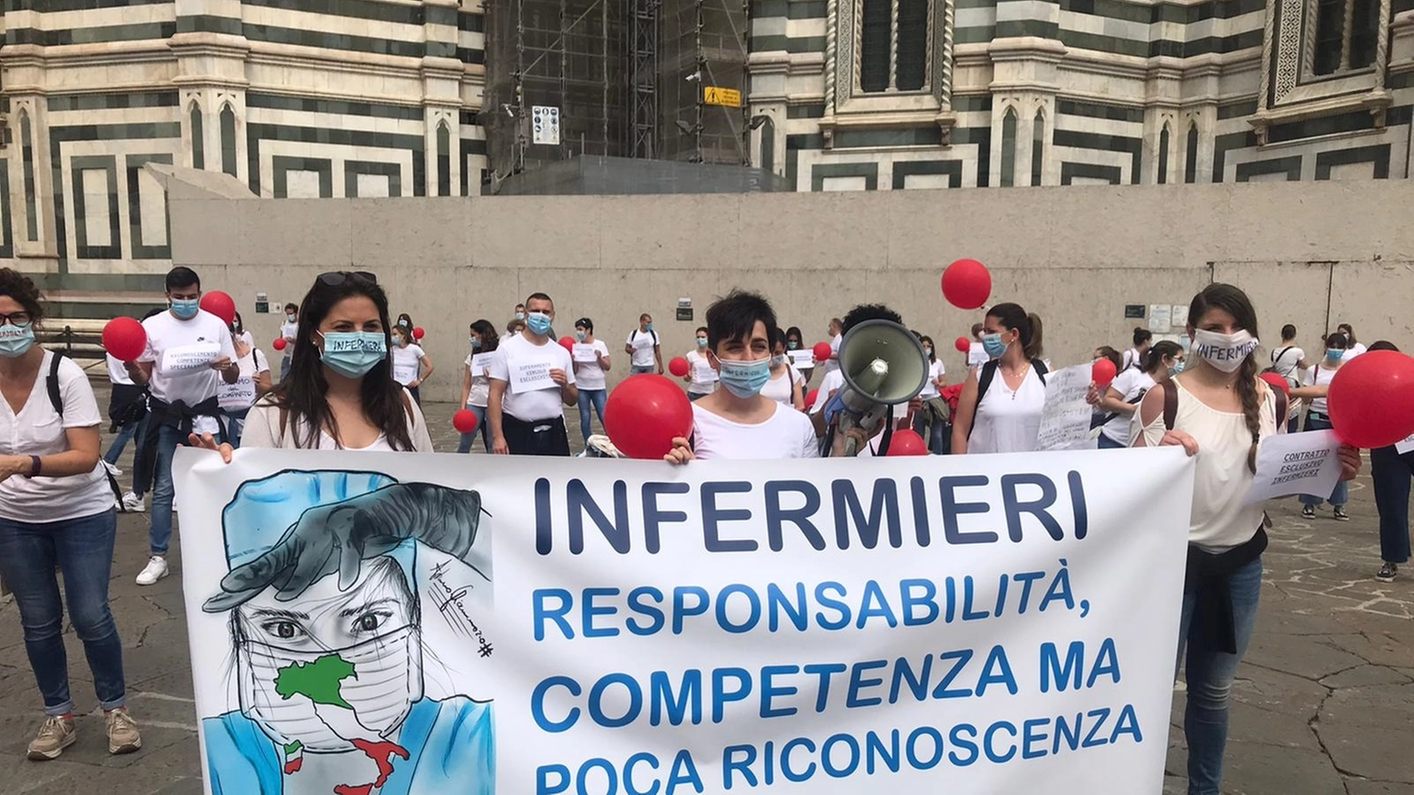 La manifestazione  degli infermieri a Firenze