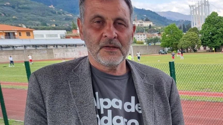 Oreste Giurlani promette battaglia "Solo con noi il rilancio della città" Mandara: "La destra sbaglia tutto" Oreste Giurlani promette battaglia "Solo con noi il rilancio della città" Mandara: "La destra sbaglia tutto"