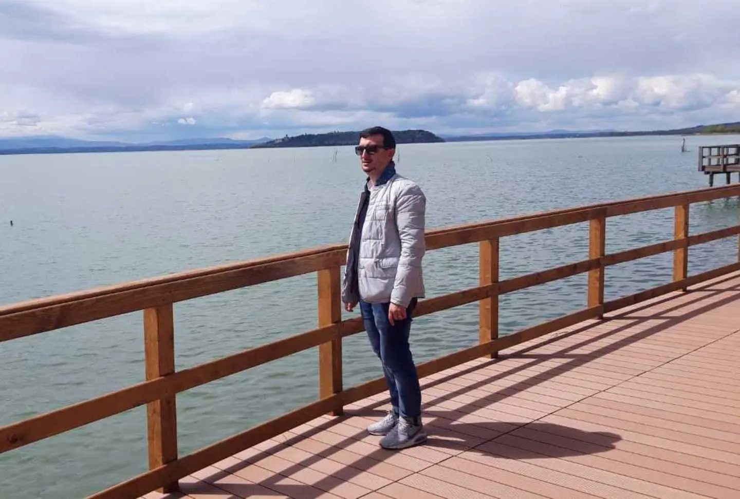 Ecco il salotto con vista sul lago Trasimeno