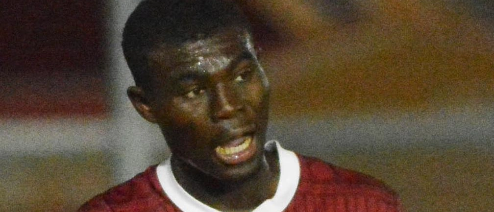 Contro i sardi il tecnico pensa al 4-3-3 togliendo un attaccante per rinforzare il centrocampo. Risaliti recuperato ma non parte titolare: ballottaggio Guccione-Iori. Occhio alla qualità di Ruocco.