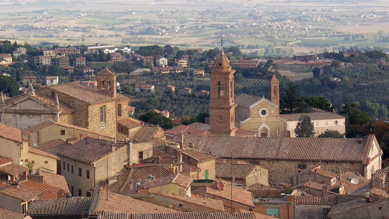 Una veduta panoramica di Montepulciano