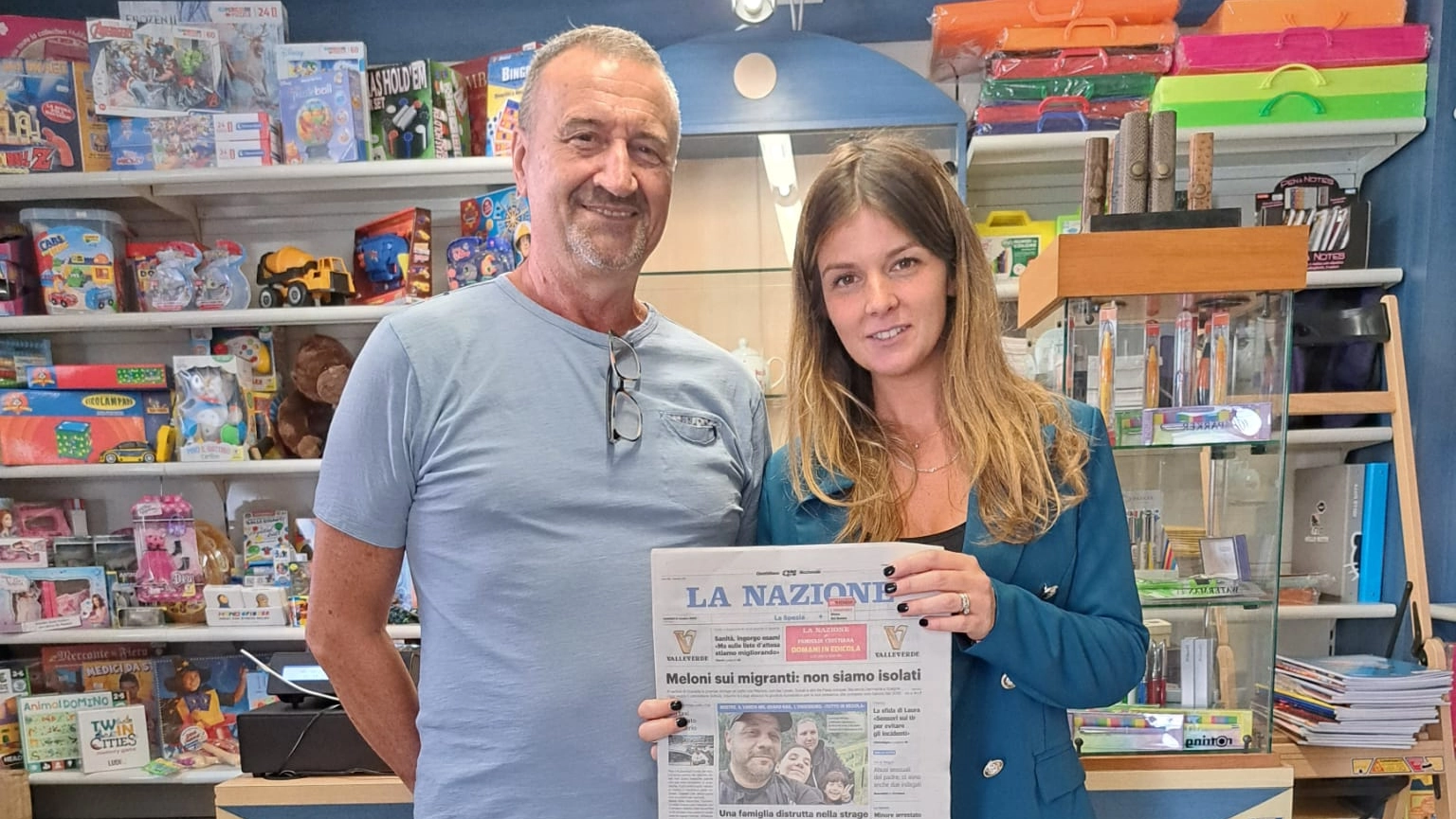Giuliano Battistini e Greta Lalli: passaggio di consegne in edicola Giuliano Battistini e Greta Lalli: passaggio di consegne in edicola