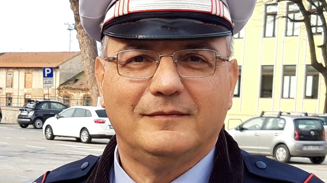 Auto investe anziana Attraversava le strisce in sella alla bicicletta Indaga la municipale Auto investe anziana Attraversava le strisce in sella alla bicicletta Indaga la municipale