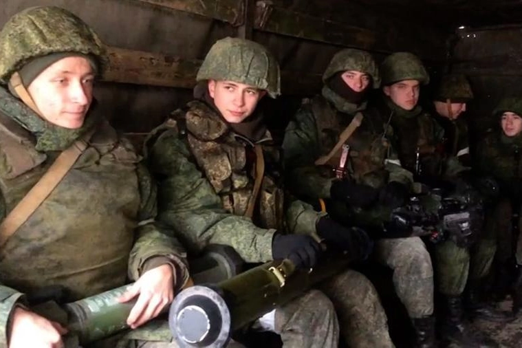Soldati russi mandati a combattere nell’est dell’Ucraina