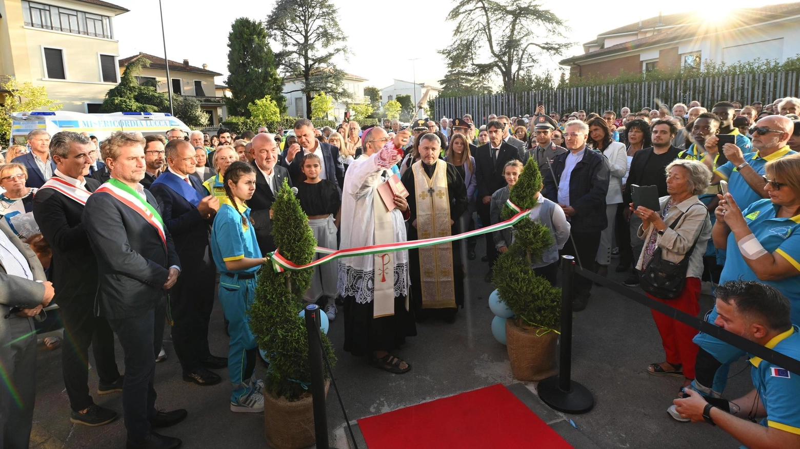 Festa grande per la Misericordia. Una data che resterà nella storia. Inaugurata la nuova sede