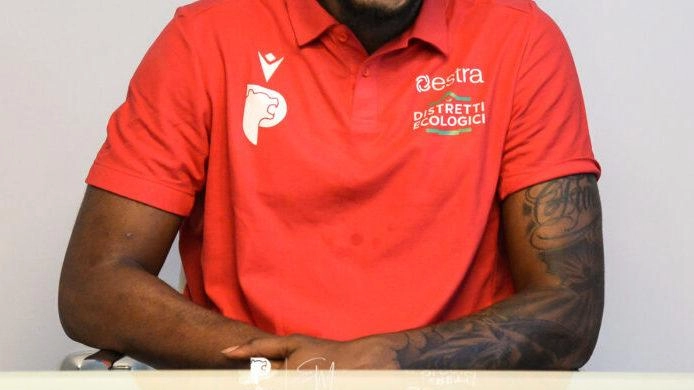 Tra i confermati dell’anno scorso, il lungo di Brownsville parla da leader: "Con il coach mi sento a mio agio, qui potrò crescere"