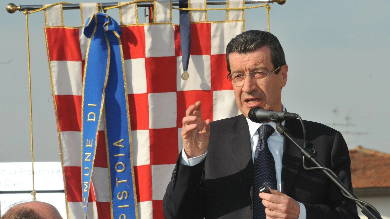 Vannino Chiti a Montale: la sinistra di domani - Il nuovo libro al Circolo Arci
Vannino Chiti a Montale: la sinistra di domani - Il nuovo libro al Circolo Arci