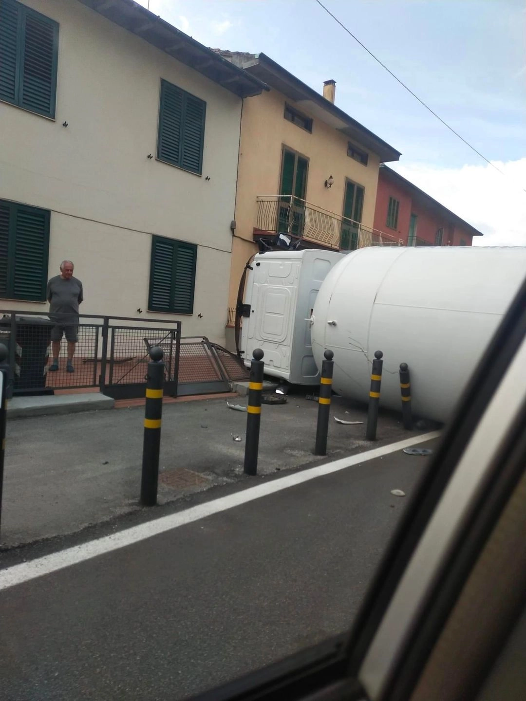 immagine di sfondo 2