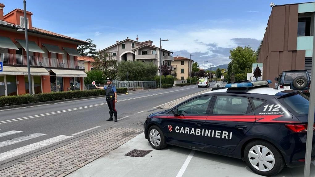 Pensionato spacciatore preso dai carabinieri a Monsummano: la storia
Pensionato spacciatore preso dai carabinieri a Monsummano: la storia