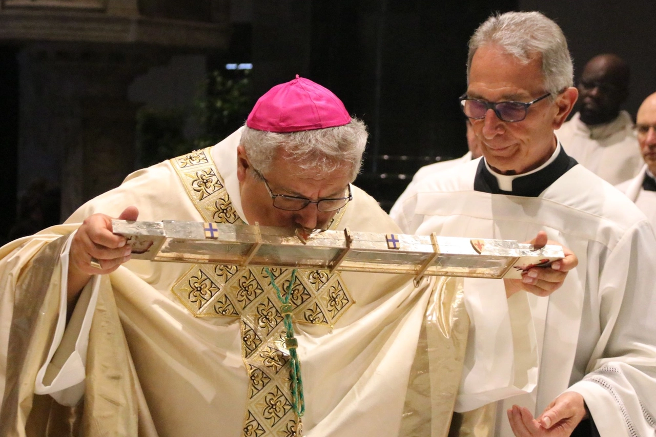 Pontificale e benedizione dei ceri