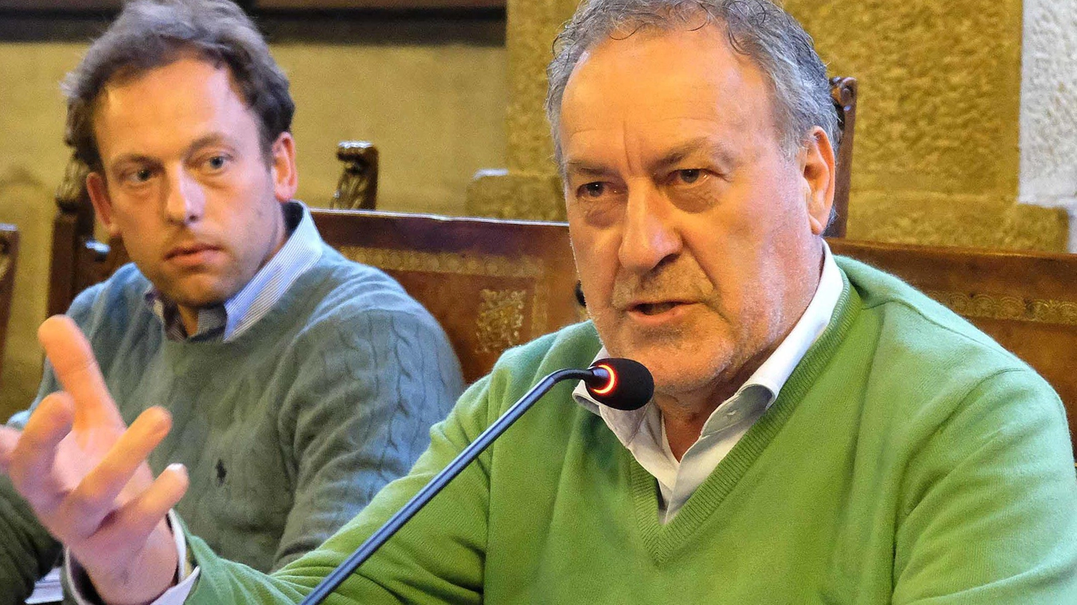 Polcri, la bufera continua Il Pd: "Salvato ma vigiliamo" La lista Chiassai all’attacco Polcri, la bufera continua Il Pd: "Salvato ma vigiliamo" La lista Chiassai all’attacco