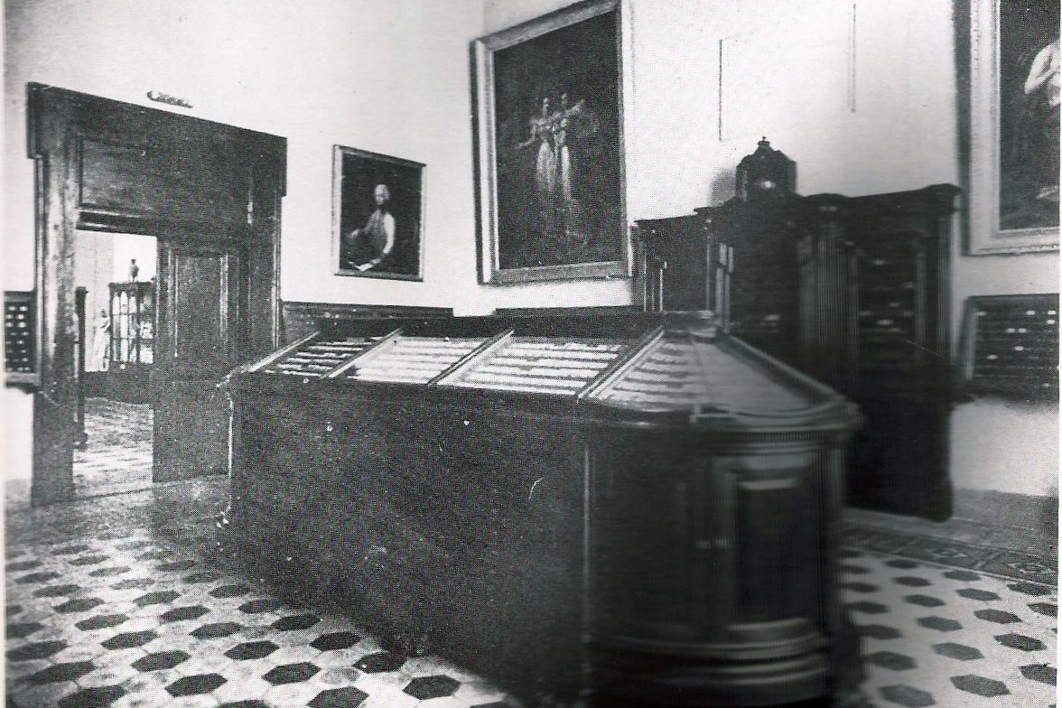 L'interno del museo in un'immagine d'epoca
