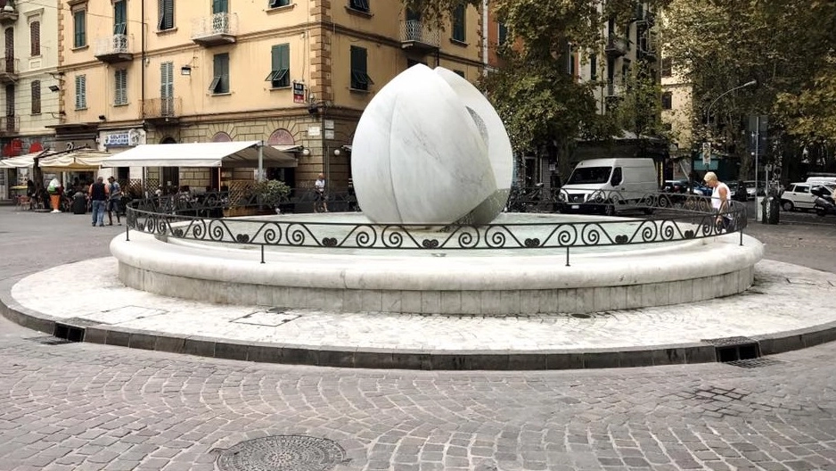 Una riproduzione di come potrebbe diventare la fontana di piazza Garibaldi. Foto postata da Lorenzo Brogi sulla propria bacheca Facebook