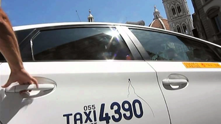 Più taxi a Firenze