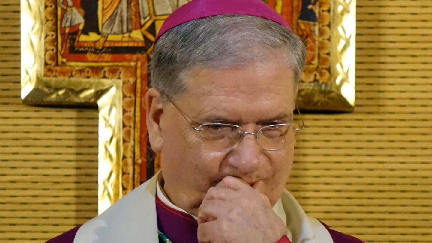 Il vescovo di Pistoia, Fausto Tardelli (foto archivio Castellani)