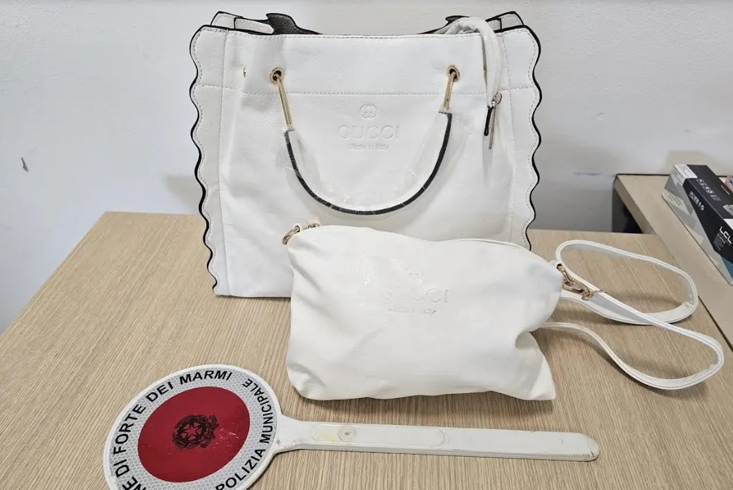 Borsa outlet gucci tarocca