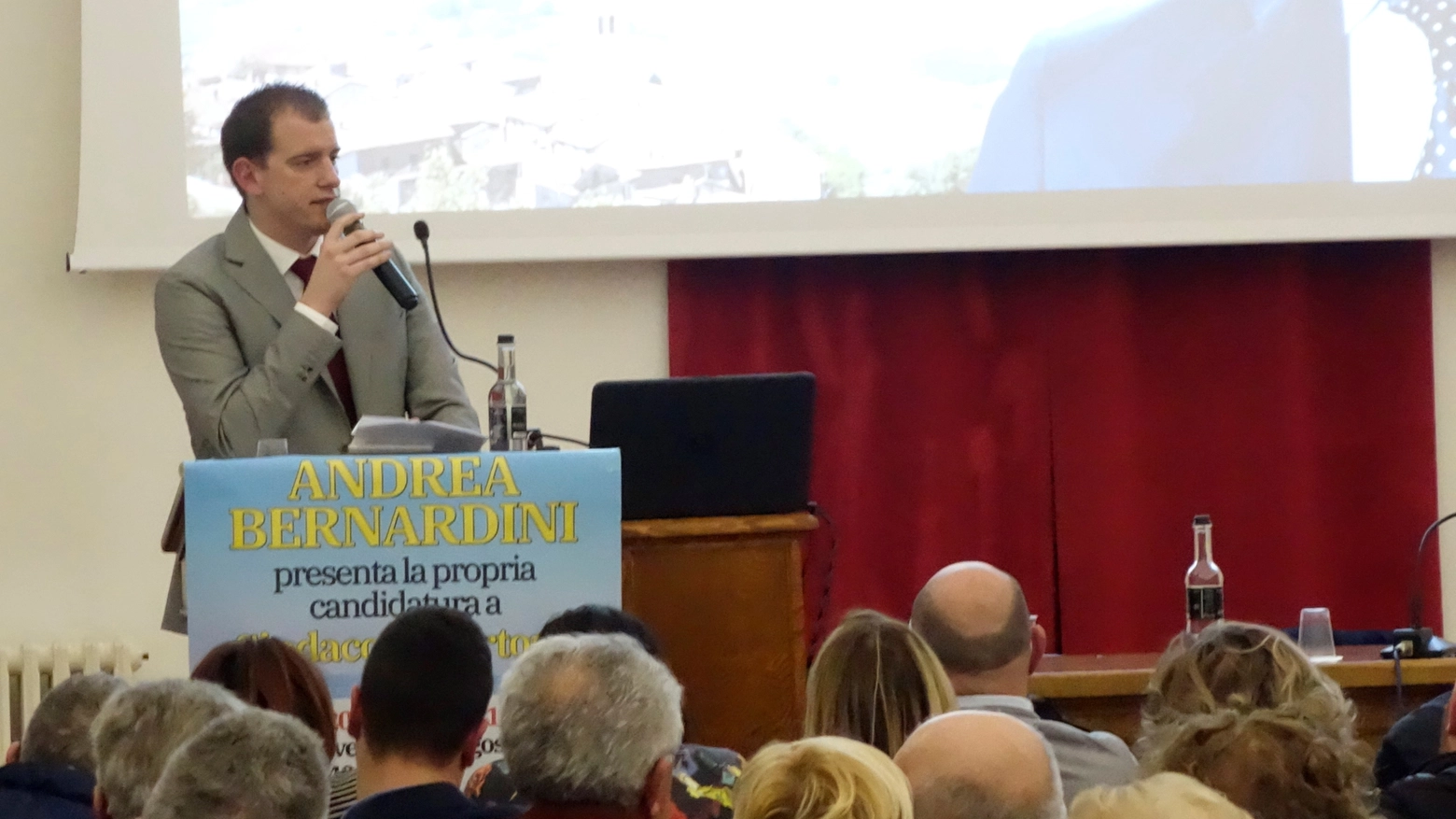 La presentazione pubblica del candidato a sindaco Andrea Bernardini (Ph F. Pacchiacucchi)
