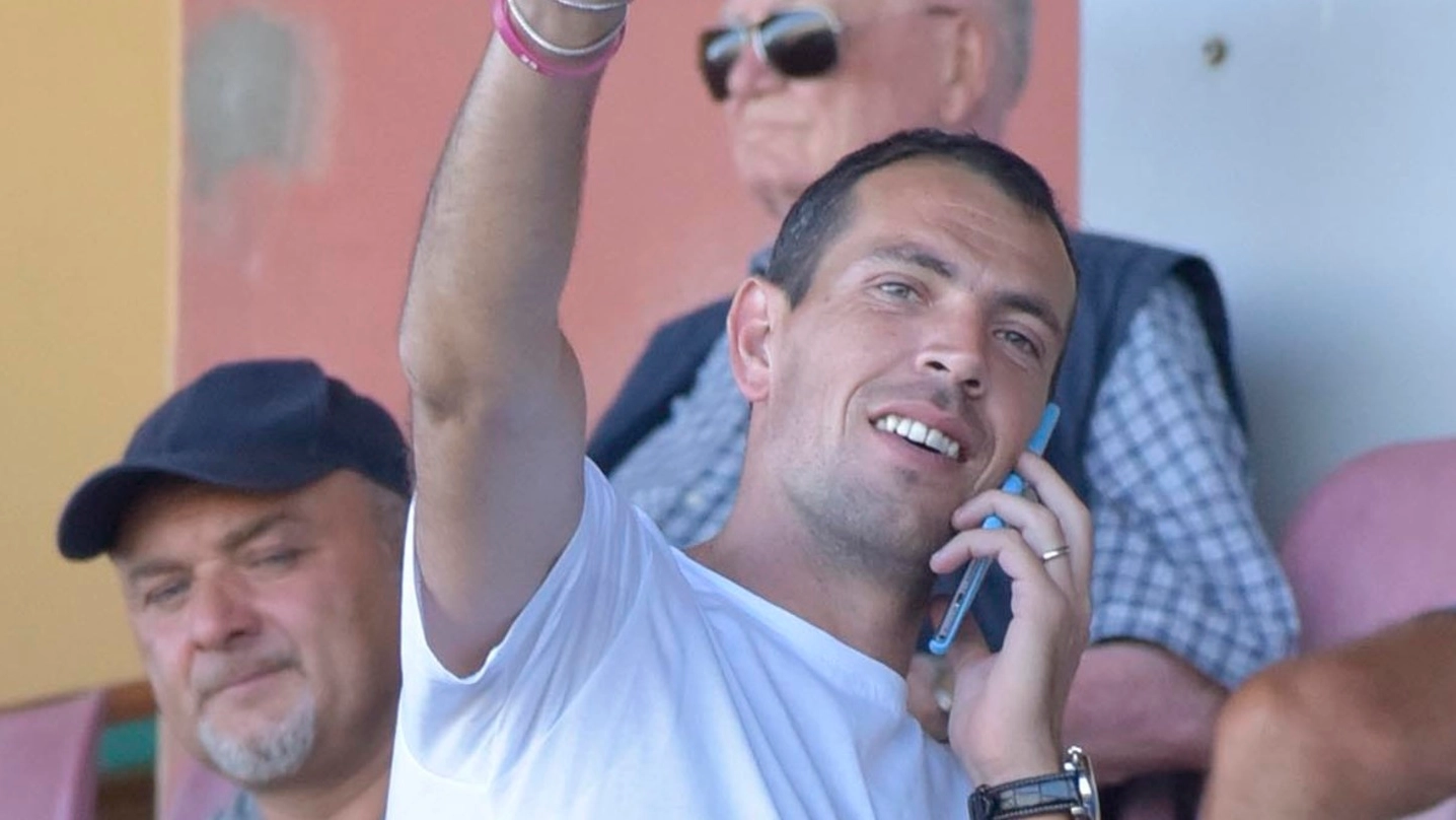 Dopo un anno a Terni, Luca Mazzoni torna a vestire la maglia del suo Livorno