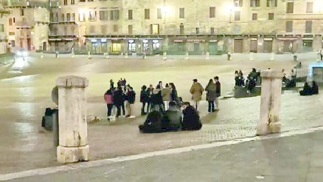Piazza del Campo (foto che ci ha inviato un lettore)