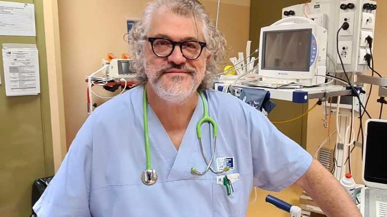 "Io, solo per ore al pronto soccorso" L’Asl: "Ma noi lo stavamo curando" "Io, solo per ore al pronto soccorso" L’Asl: "Ma noi lo stavamo curando"
