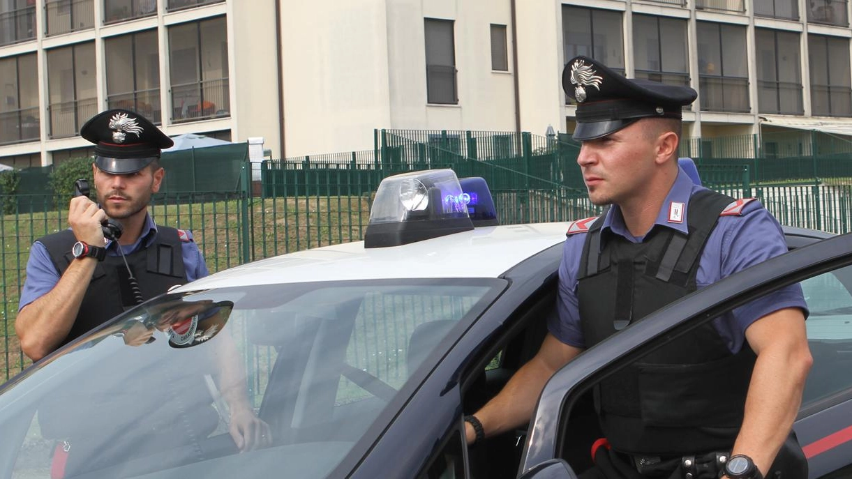 Spaccia droga con il monopattino Giovane arrestato dai carabinieri Spaccia droga con il monopattino Giovane arrestato dai carabinieri