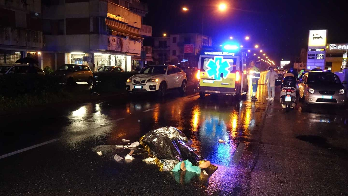 Viareggio: donna travolta e uccisa sulla via Aurelia