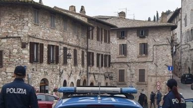 Accecato dalla gelosia Violento con l’ex compagna Giovane finisce ai domiciliari Accecato dalla gelosia Violento con l’ex compagna Giovane finisce ai domiciliari